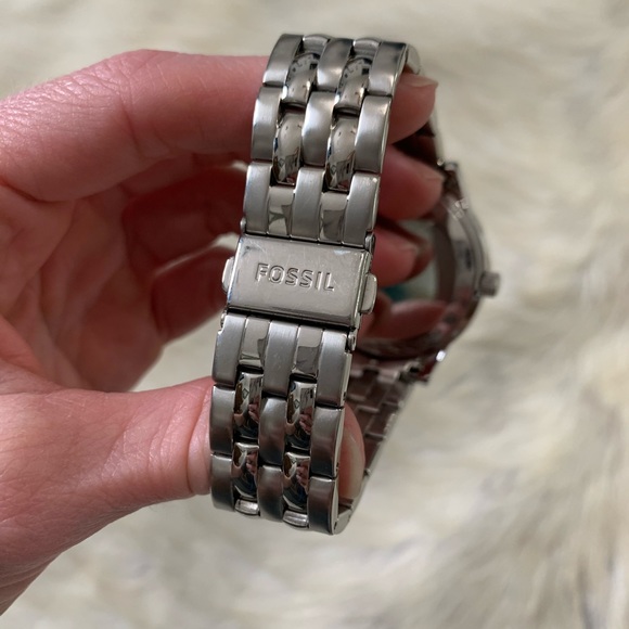 Fossil Ainsley Ro Analog Black Dial Women’s Watch - Picture 5 of 8